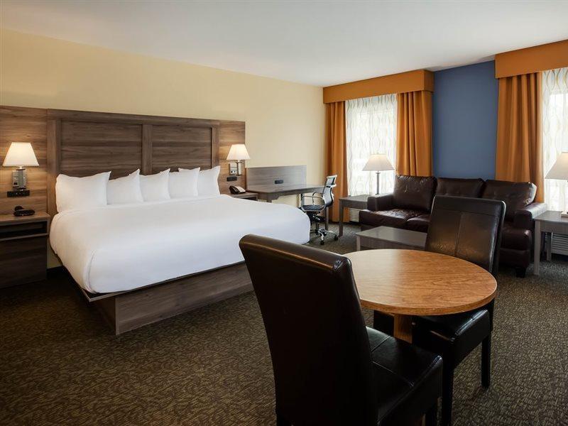 Days Inn By Wyndham Cadillac Extérieur photo