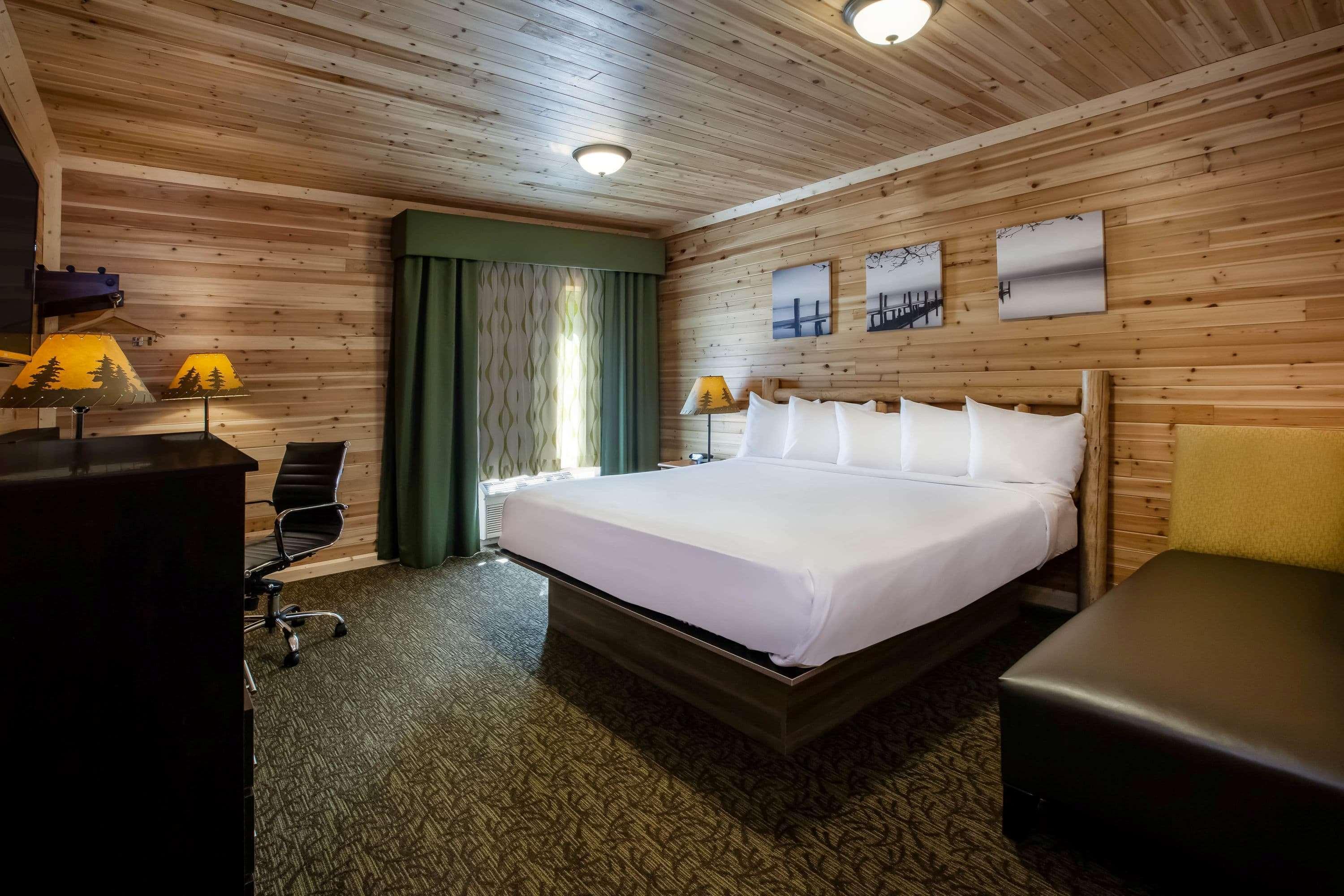 Days Inn By Wyndham Cadillac Extérieur photo